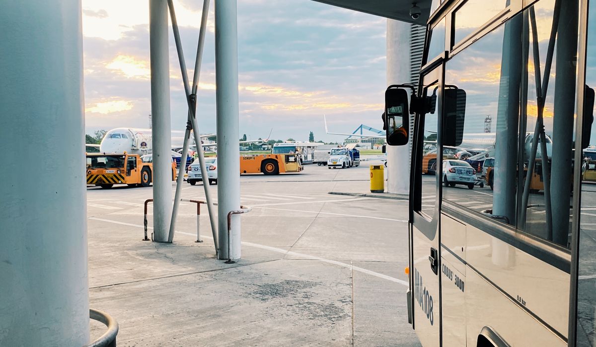 A Guide to Comfortable Long-Distance Business Travel by Car